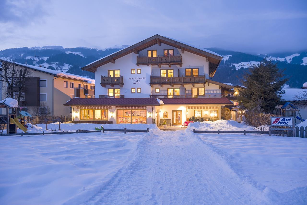 Loipenstubn Hotel Brixen im Thale Kültér fotó